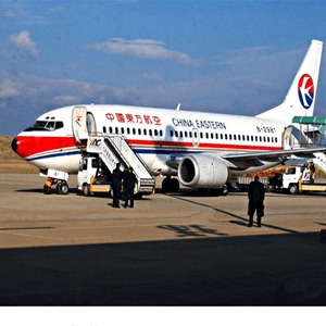 天津航空空运航空快运业稳步发展的原因是什么？